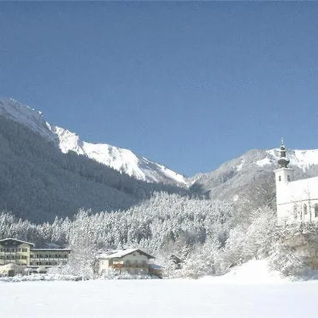 ホテル Torrenerhof